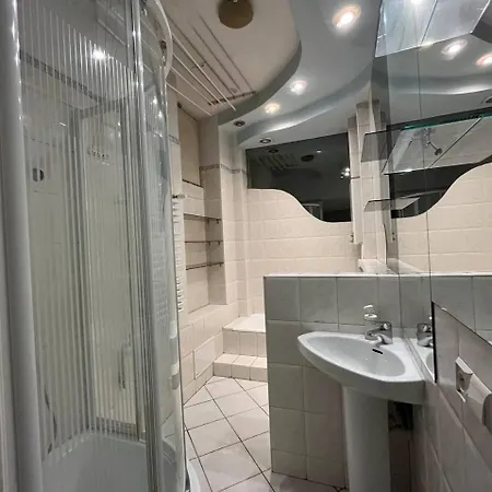 Apart Lwowska وارسو