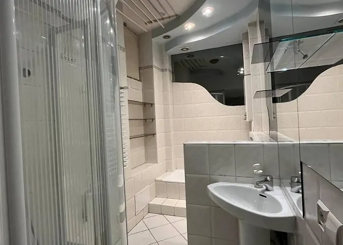 Apart Lwowska Warschau